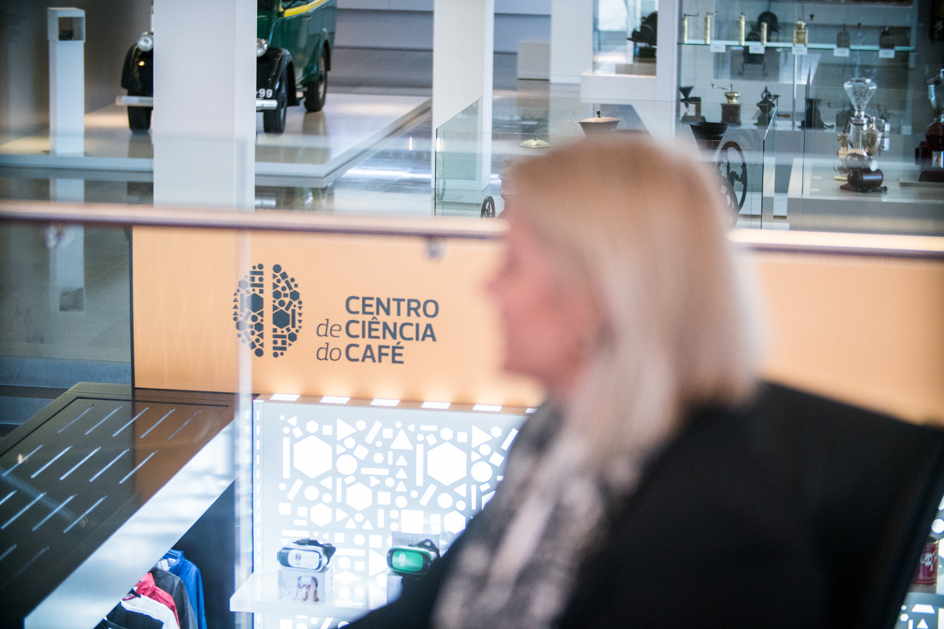 Diálogos Cecilia Centro Ciencia Café