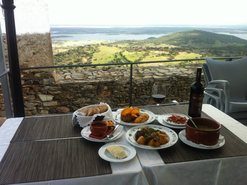 Monsaraz, turismo rural, turismo, Alentejo, escapadas, planes