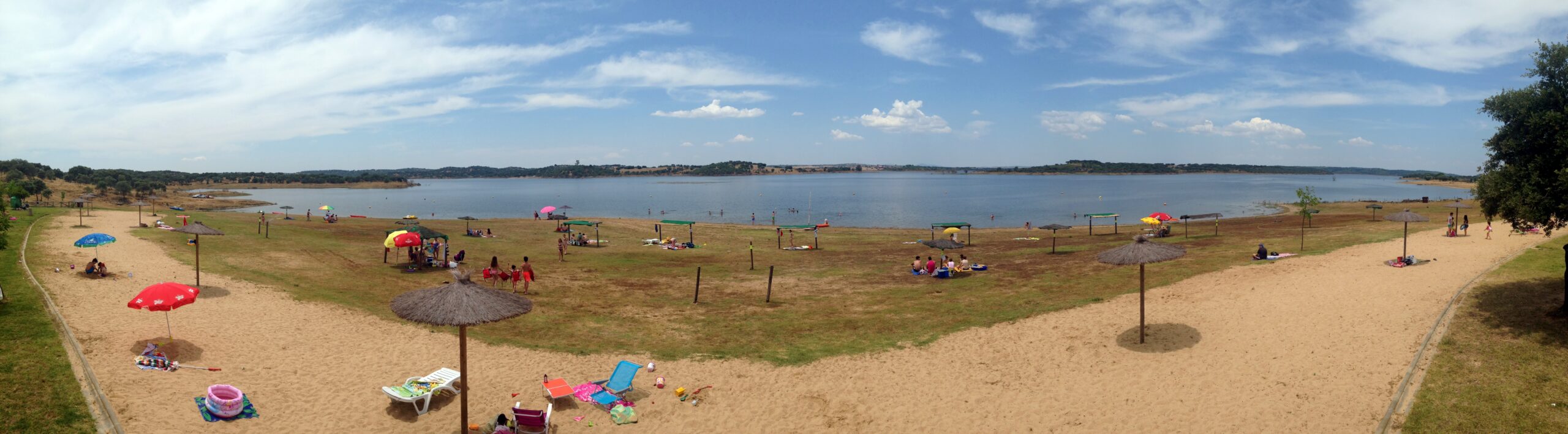 Cheles, verano en la Raya, verão na Raia, verano, verão, turismo, piscina, playa, Extremadura