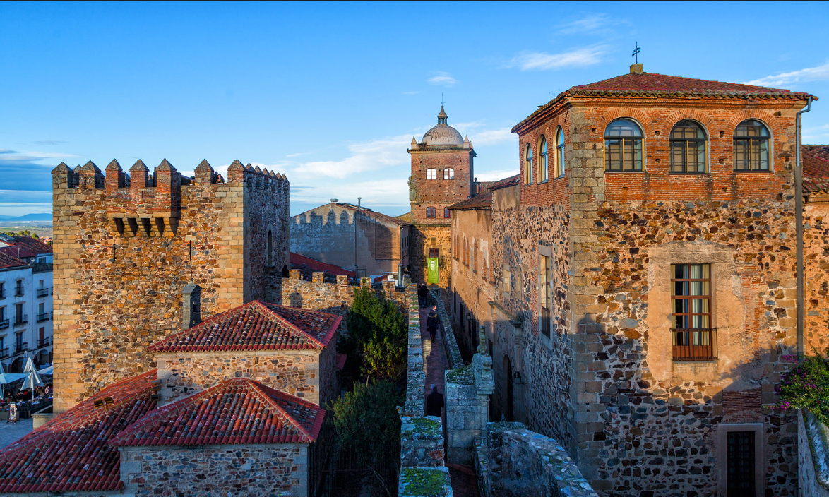 En Ruta, Ciudades Patrimonio, Patrimonio de la Humanidad, Extremadura Portugal, Extremadura, Cáceres, Mérida, Alentejo, Évora, Elvas