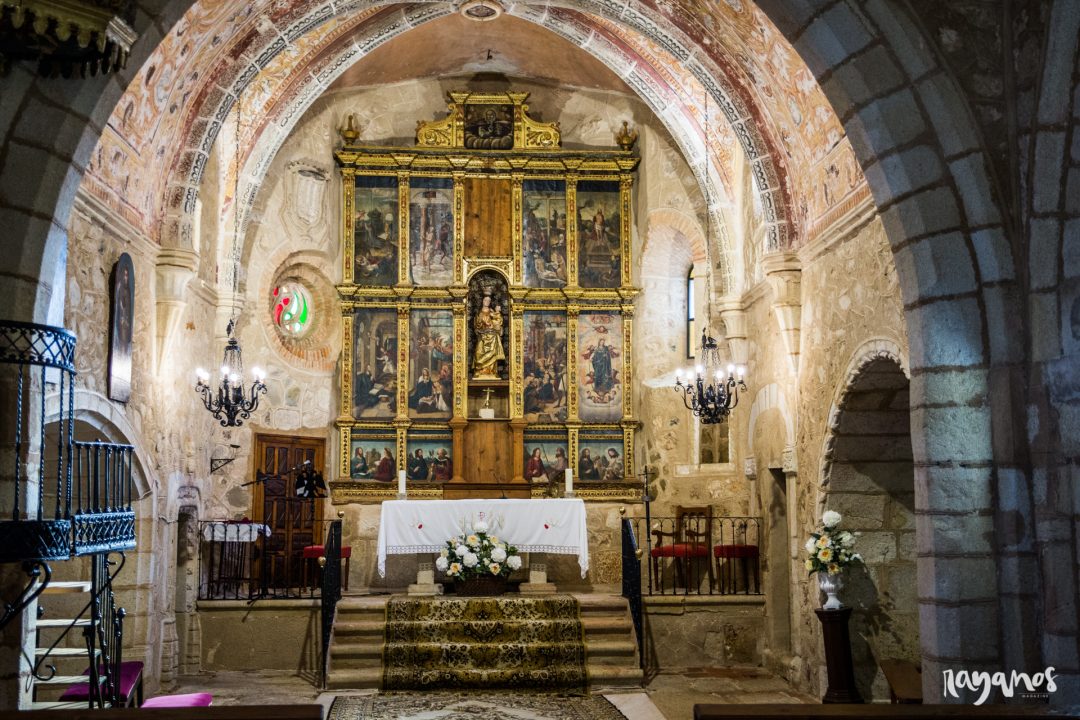 Altar principal de la Iglesia de Santa María del Mercado. 