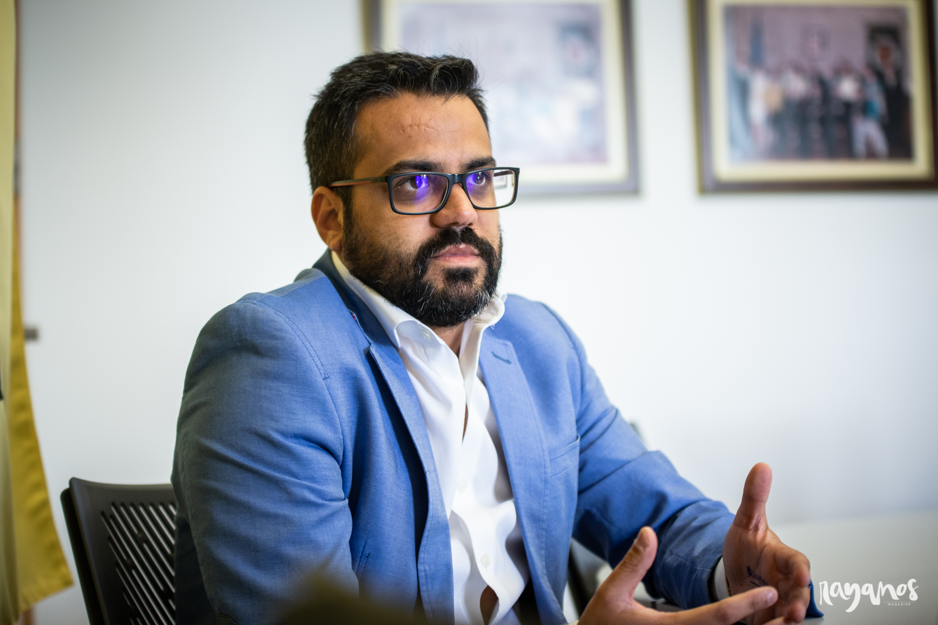 Cien días después, Manuel J González Andrade, Olivenza, política, Extremadura