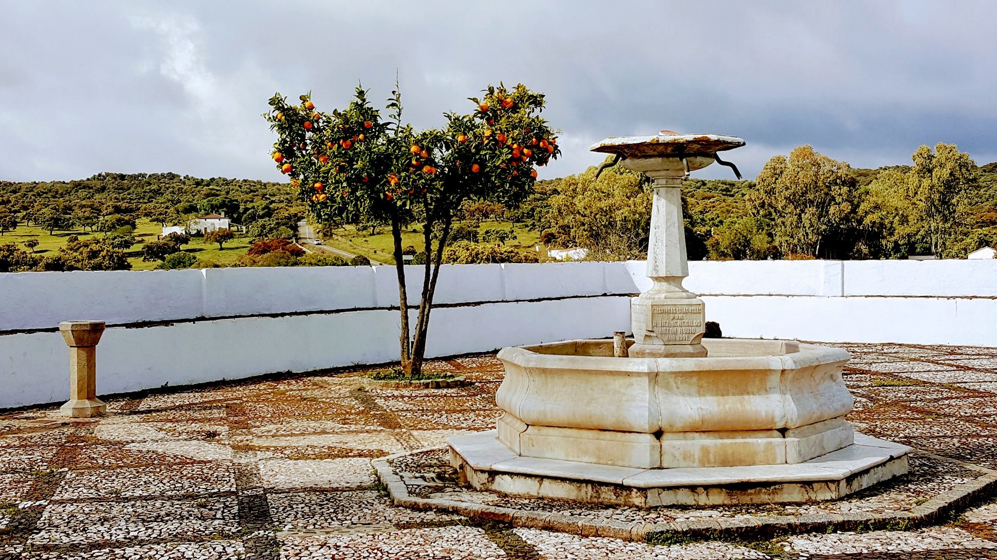 Fregenal de la Sierra, santuario, virgen de los remedios, Félix Boza, Pedro Cardenal