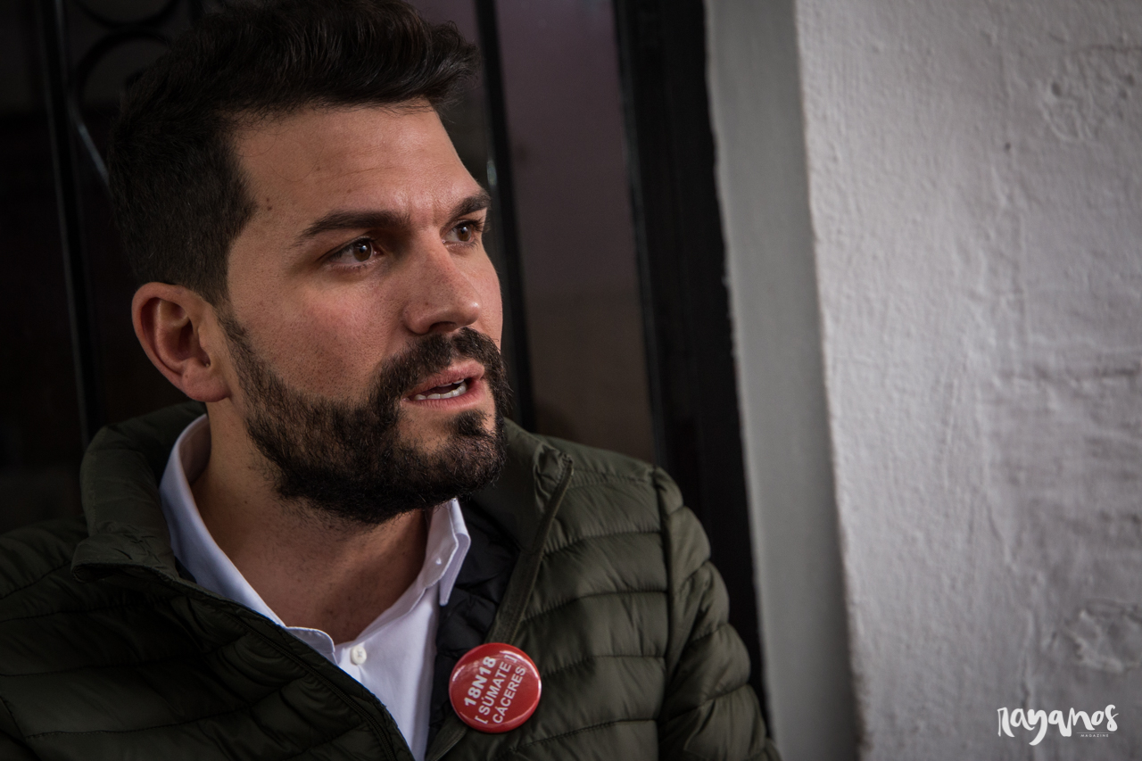 Diálogos Álvaro Sánchez Cotrina