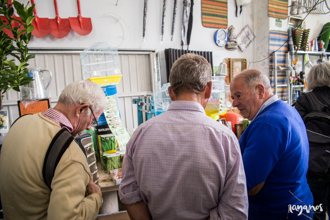 Un negocio, dos mercados
